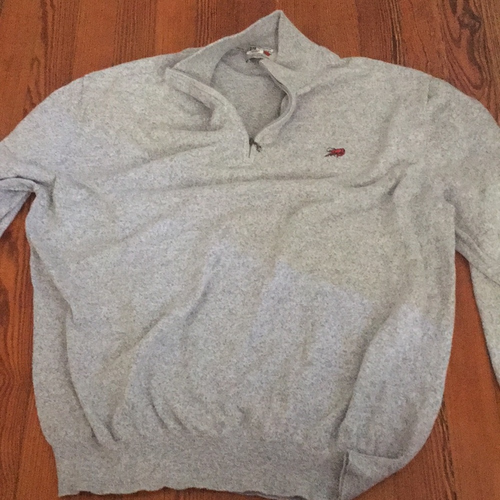 size XL perils collared crewneck